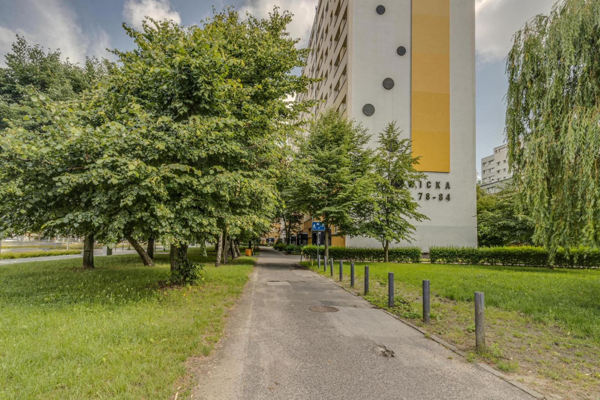 Апартаменты Rentplanet - Apartament Popowicka Вроцлав Экстерьер фото